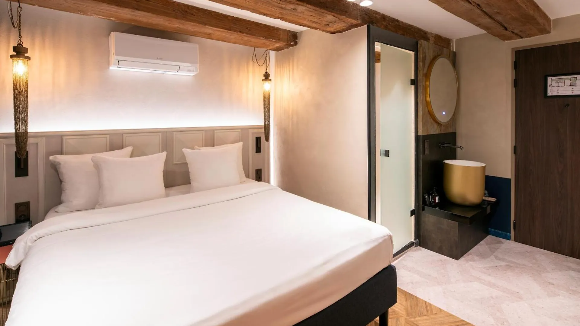 Mister Highland Hotel Amsterdam Nederland