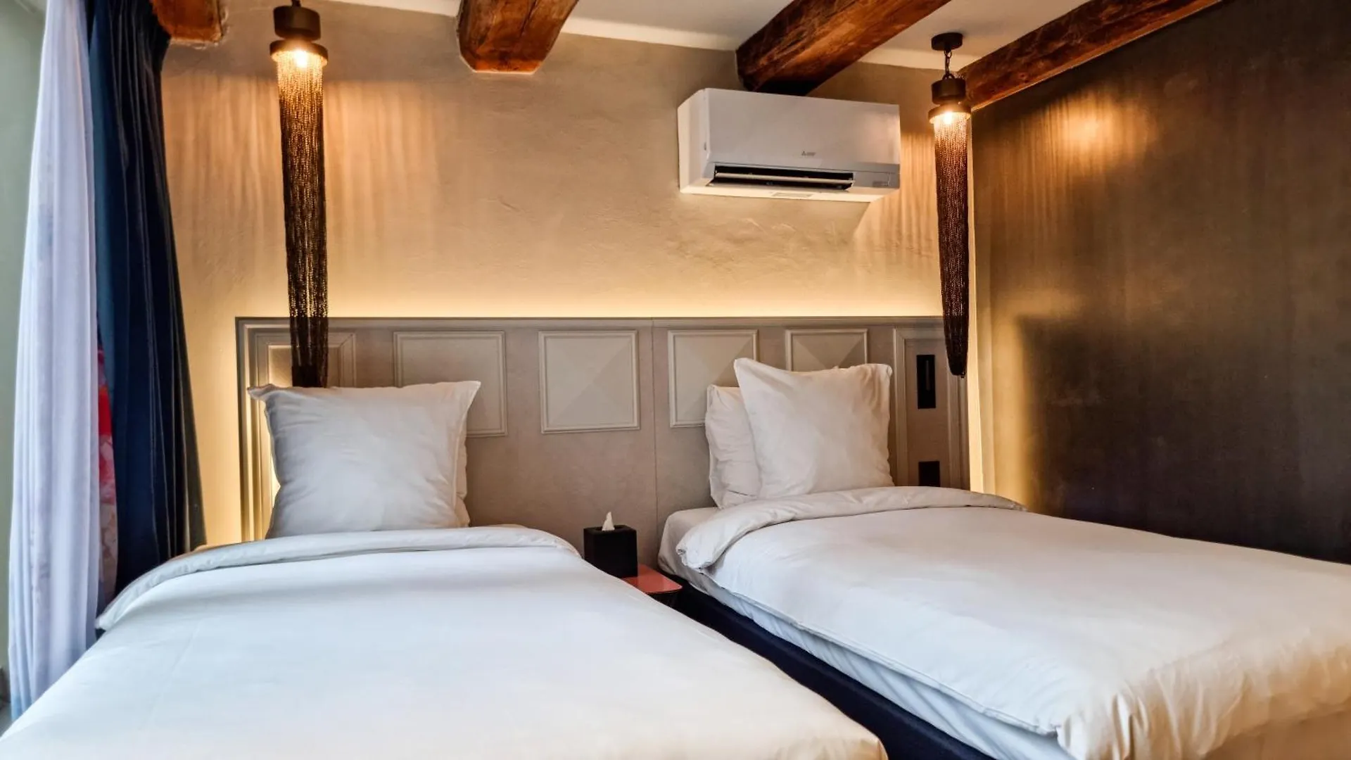 ****  Mister Highland Hotel Amsterdam Nederland