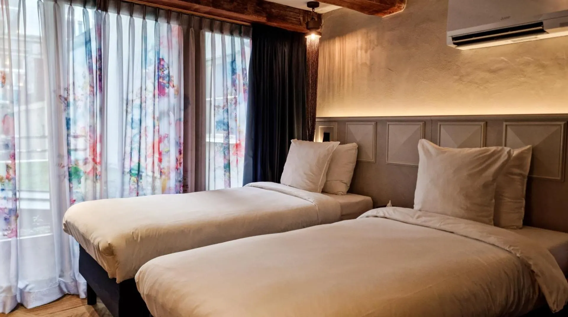 Mister Highland Hotel Amsterdam